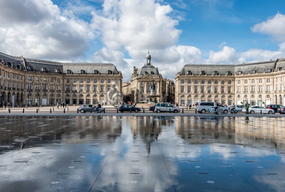 Bordeaux Elegante